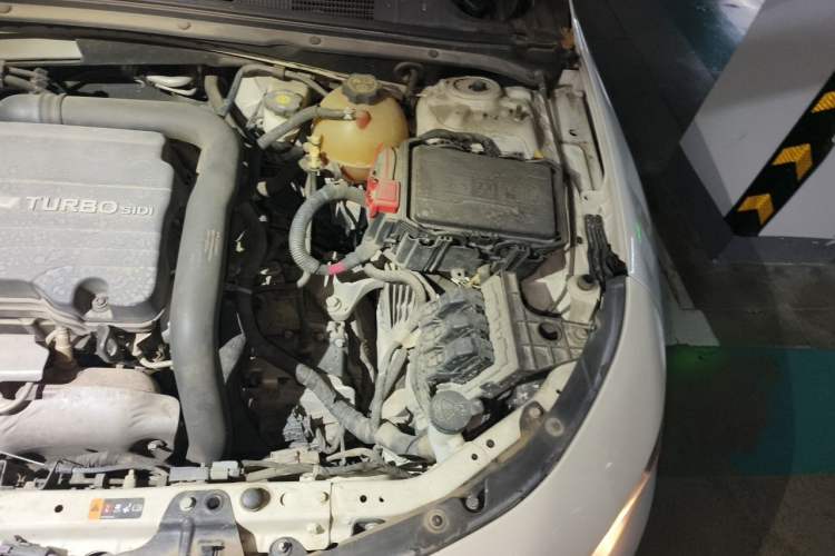 Used Chevrolet Malibu XL 2016 1.5T Dual-Clutch Ruichi Edition Engine Bay Left