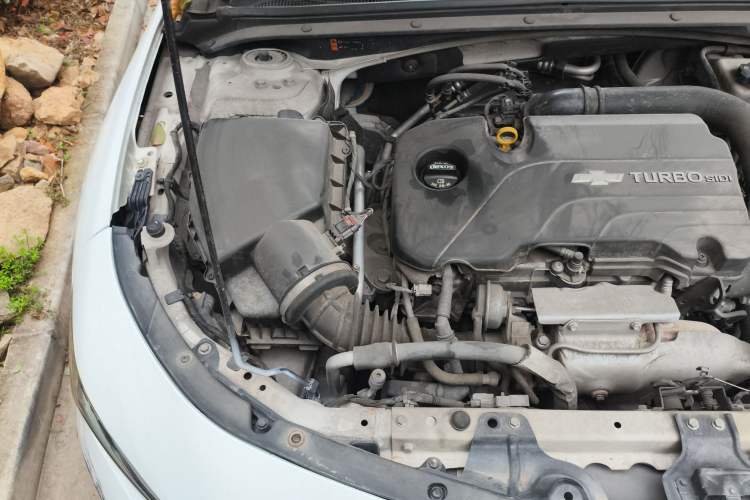 Used Chevrolet Malibu XL 2016 1.5T Dual-Clutch RuiShang Edition Engine Bay Right