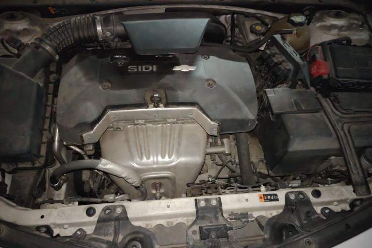 Used Chevrolet Malibu XL 2016 2.5L Automatic RuiZun Edition Engine Bay