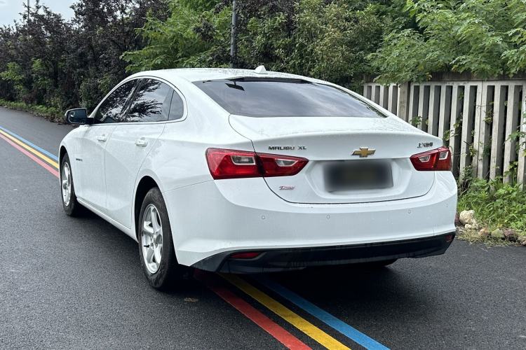 Used Chevrolet Malibu XL 2016 1.5T Dual-Clutch Enjoyment Edition Exterior 4