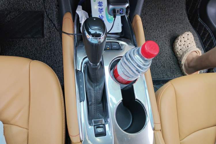 Used Chevrolet Malibu XL 2016 1.5T Dual-Clutch Ruichi Edition Gear Lever