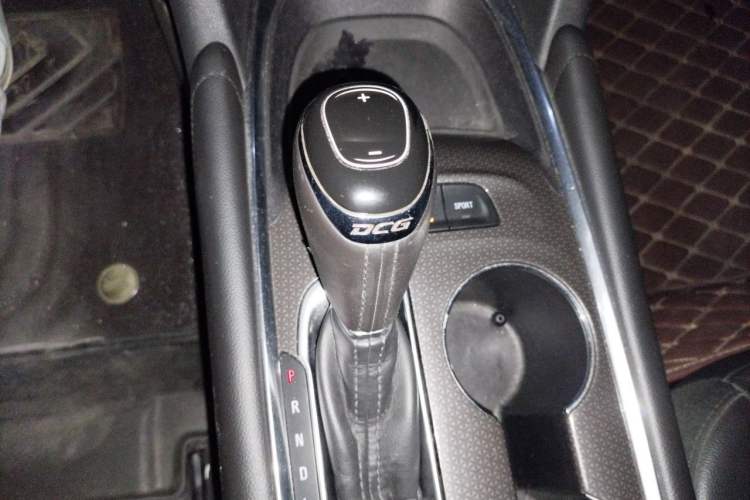 Used Chevrolet Malibu XL 2016 1.5T Dual-Clutch Ruichi Edition Gear Lever