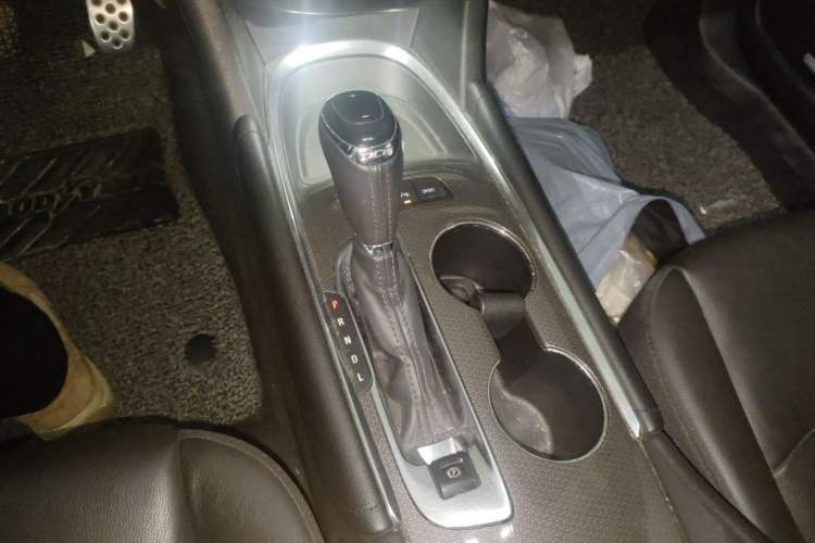 Used Chevrolet Malibu XL 2016 1.5T Dual-Clutch Ruibao Edition Gear Lever