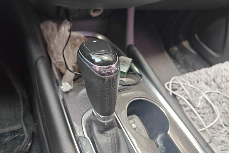 Used Chevrolet Malibu XL 2016 1.5T Dual-Clutch Ruichi Edition Gear Lever