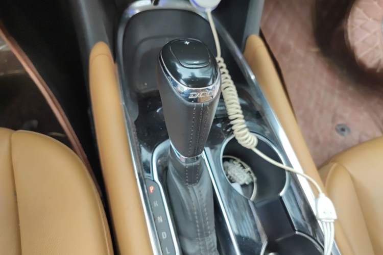 Used Chevrolet Malibu XL 2016 1.5T Dual-Clutch Ruichi Edition Gear Lever