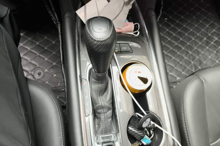 Used Chevrolet Malibu XL 2016 1.5T Dual-Clutch Ruichi Edition Gear Lever