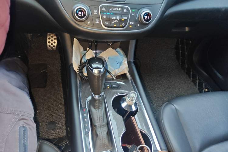 Used Chevrolet Malibu XL 2016 2.5L Automatic RuiShang Version Gear Lever