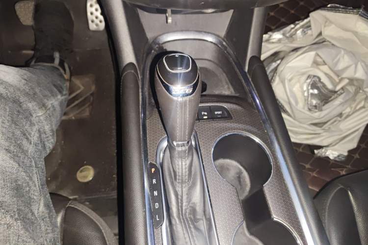 Used Chevrolet Malibu XL 2016 1.5T Dual-Clutch Ruichi Edition Gear Lever