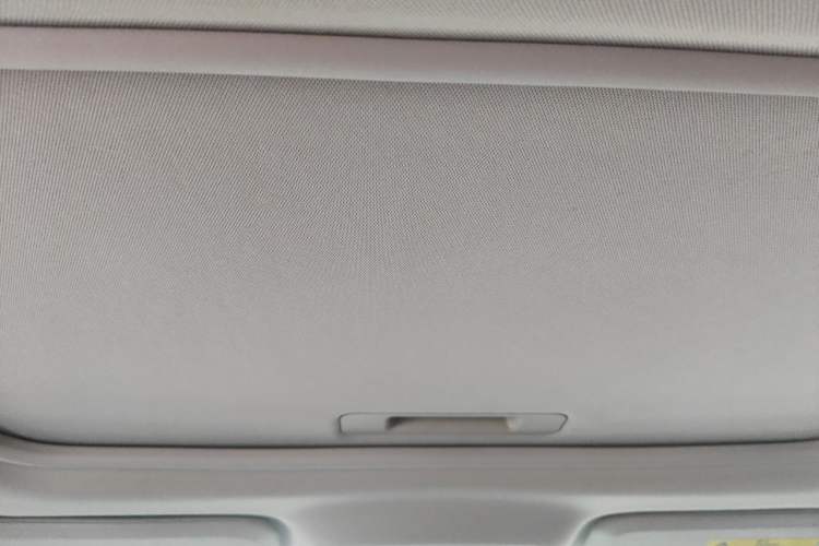 Used Chevrolet Malibu XL 2016 1.5T Dual-Clutch Ruichi Edition Headliner