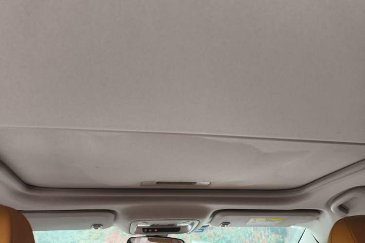 Used Chevrolet Malibu XL 2016 1.5T Dual-Clutch RuiShang Edition Headliner