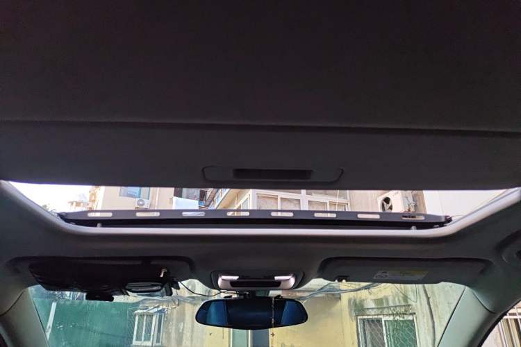 Used Chevrolet Malibu XL 2016 1.5T Dual-Clutch Ruichi Edition Headliner