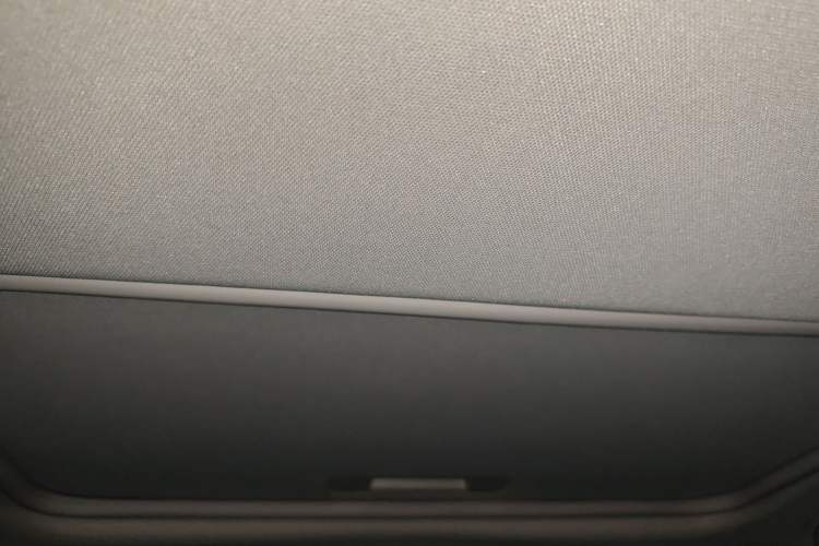 Used Chevrolet Malibu XL 2016 1.5T Dual-Clutch RuiShang Edition Headliner