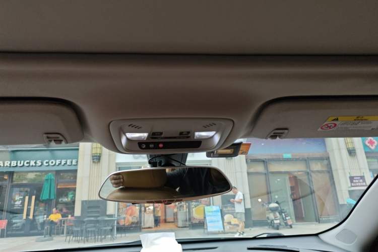 Used Chevrolet Malibu XL 2016 1.5T Dual-Clutch Ruibao Edition Headliner