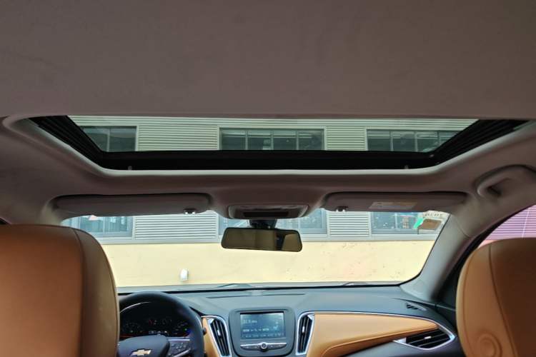 Used Chevrolet Malibu XL 2016 1.5T Dual-Clutch Ruichi Edition Headliner