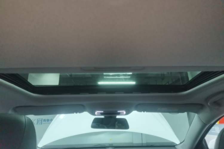 Used Chevrolet Malibu XL 2016 1.5T Dual-Clutch Ruichi Edition Headliner