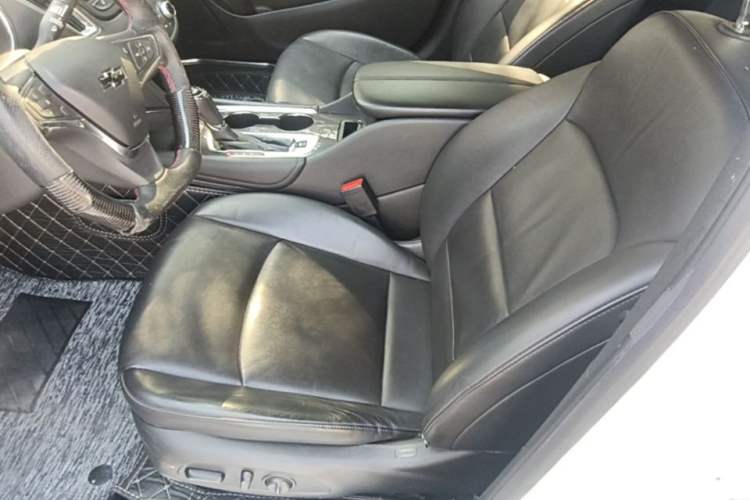 Used Chevrolet Malibu XL 2016 1.5T Dual-Clutch RuiShang Edition Left Front Seat