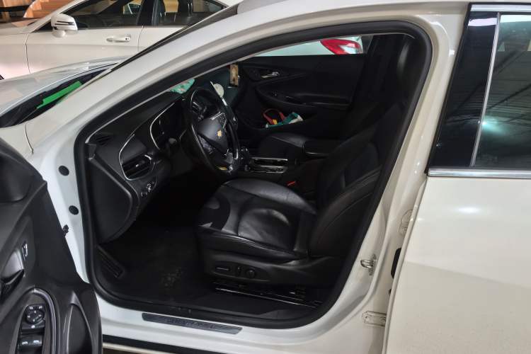 Used Chevrolet Malibu XL 2016 2.5L Automatic RuiShang Version Left Front Seat