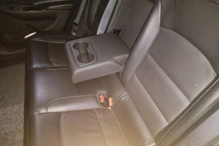 Used Chevrolet Malibu XL 2016 1.5T Dual-Clutch Ruibao Edition Left Rear Seat