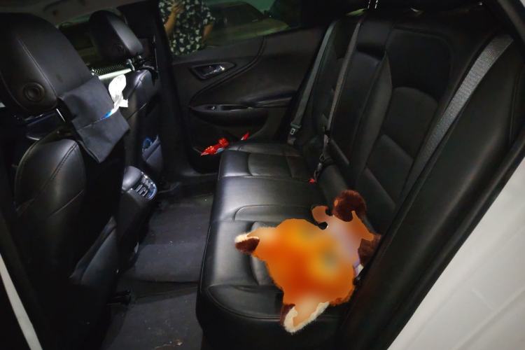 Used Chevrolet Malibu XL 2016 1.5T Dual-Clutch Ruichi Edition Left Rear Seat