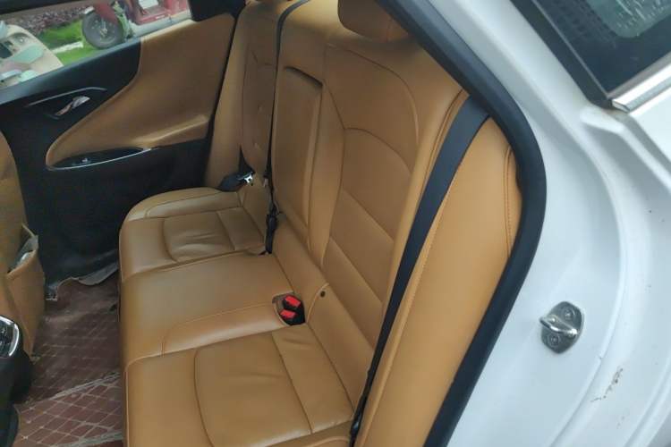Used Chevrolet Malibu XL 2016 1.5T Dual-Clutch Ruichi Edition Left Rear Seat
