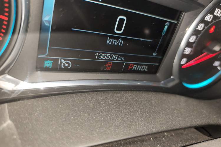 Used Chevrolet Malibu XL 2016 1.5T Dual-Clutch RuiShang Edition Odometer Close Up
