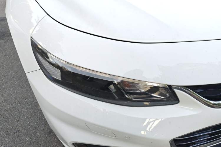 Used Chevrolet Malibu XL 2016 2.5L Automatic RuiZun Edition Right Front Headlight