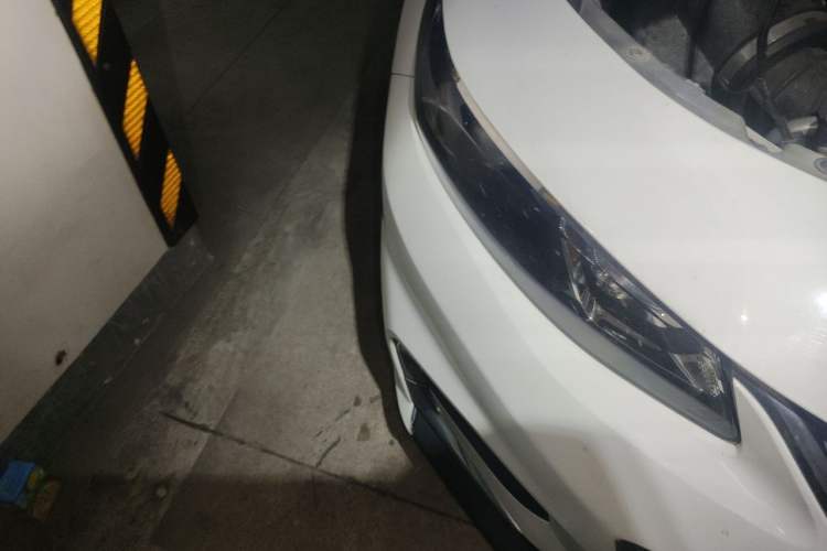 Used Chevrolet Malibu XL 2016 1.5T Dual-Clutch Enjoyment Edition Right Front Headlight
