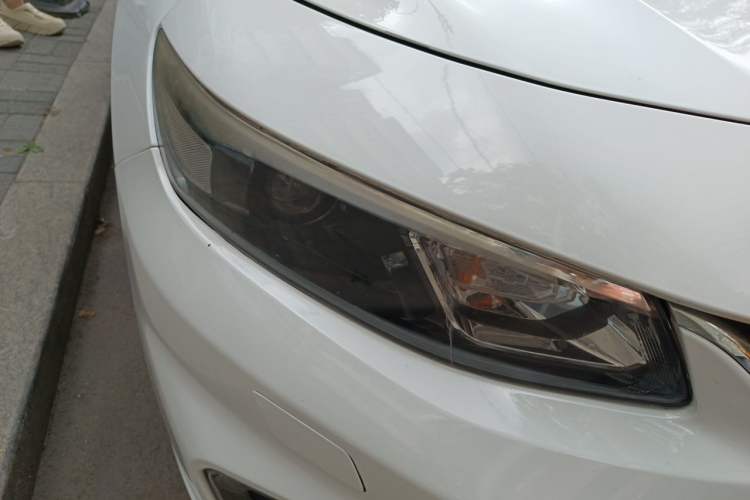 Used Chevrolet Malibu XL 2016 1.5T Dual-Clutch RuiShang Edition Right Front Headlight