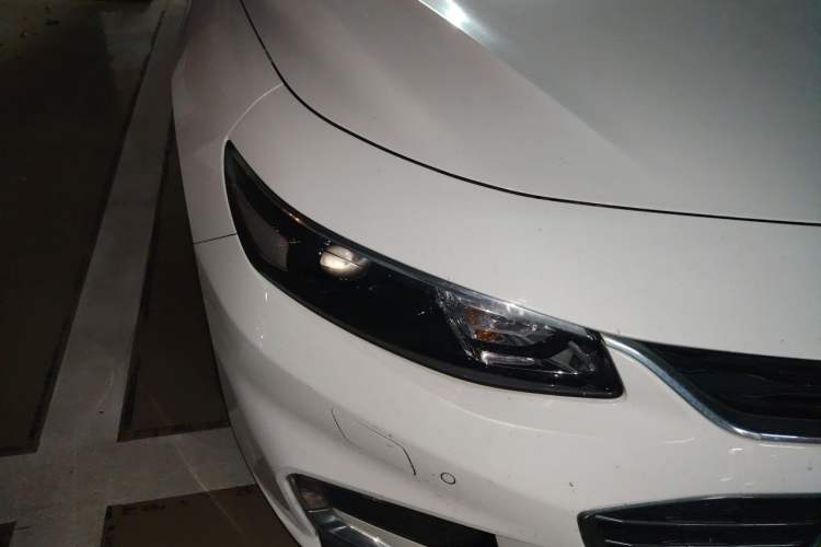 Used Chevrolet Malibu XL 2016 2.5L Automatic RuiZun Edition Right Front Headlight
