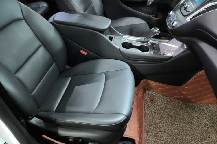 Used Chevrolet Malibu XL 2016 1.5T Dual-Clutch Ruichi Edition Right Front Seat
