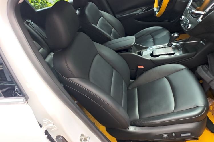 Used Chevrolet Malibu XL 2016 1.5T Dual-Clutch RuiShang Edition Right Front Seat