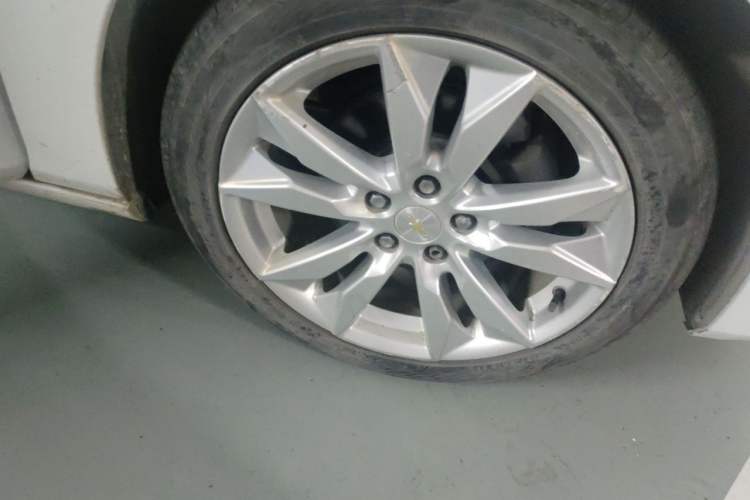 Used Chevrolet Malibu XL 2016 1.5T Dual-Clutch Ruibao Edition Right Front Wheel Hub