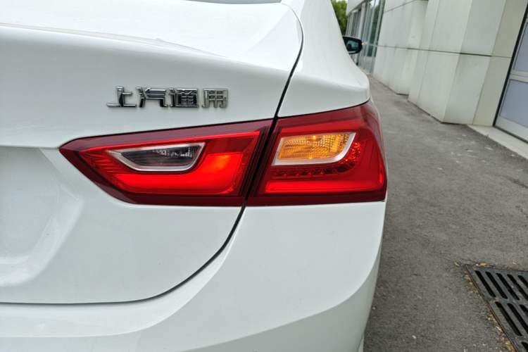 Used Chevrolet Malibu XL 2016 1.5T Dual-Clutch Ruibao Edition Right Rear Taillight