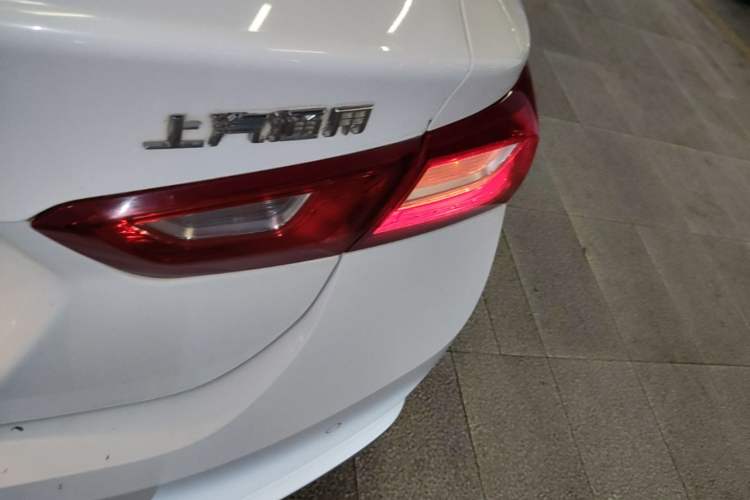Used Chevrolet Malibu XL 2016 1.5T Dual-Clutch Ruichi Edition Right Rear Taillight