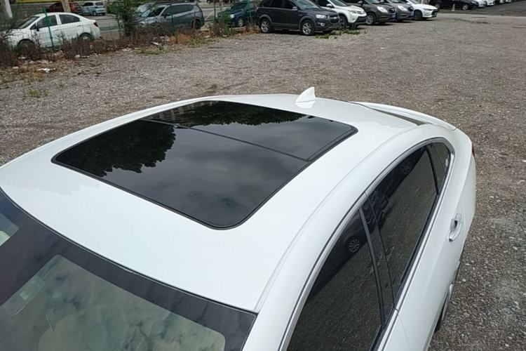 Used Chevrolet Malibu XL 2016 2.5L Automatic RuiZun Edition Roof