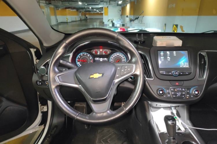 Used Chevrolet Malibu XL 2016 1.5T Dual-Clutch Ruichi Edition Steering Wheel