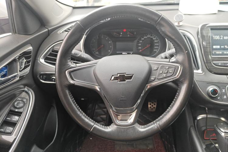 Used Chevrolet Malibu XL 2016 1.5T Dual-Clutch Ruichi Edition Steering Wheel