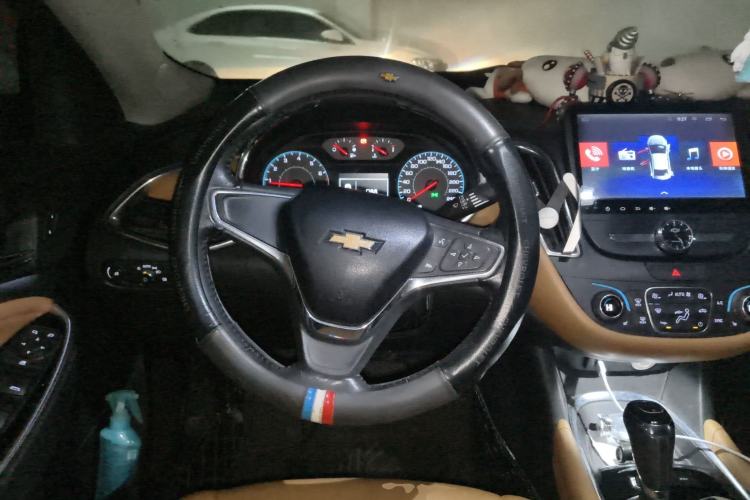 Used Chevrolet Malibu XL 2016 1.5T Dual-Clutch Ruichi Edition Steering Wheel
