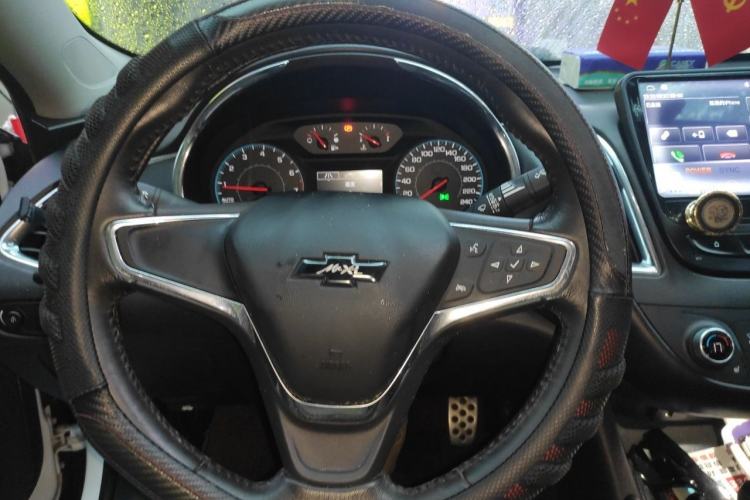 Used Chevrolet Malibu XL 2016 1.5T Dual-Clutch Ruichi Edition Steering Wheel