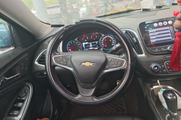 Used Chevrolet Malibu XL 2016 1.5T Dual-Clutch Ruibao Edition Steering Wheel