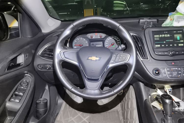 Used Chevrolet Malibu XL 2016 1.5T Dual-Clutch Ruichi Edition Steering Wheel