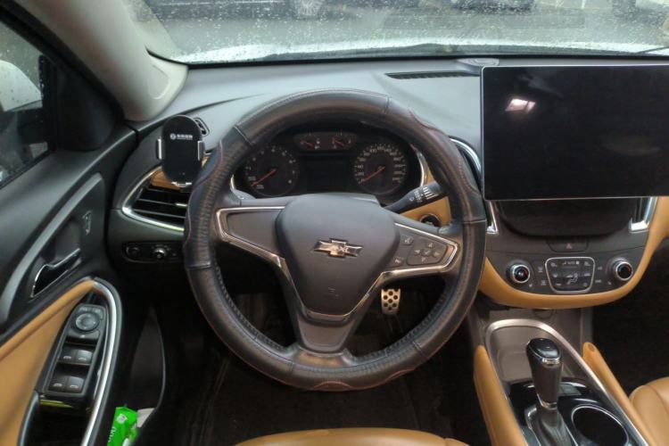 Used Chevrolet Malibu XL 2016 1.5T Dual-Clutch Ruichi Edition Steering Wheel