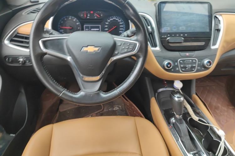 Used Chevrolet Malibu XL 2016 1.5T Dual-Clutch Ruichi Edition Steering Wheel