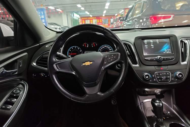 Used Chevrolet Malibu XL 2016 1.5T Dual-Clutch Ruichi Edition Steering Wheel