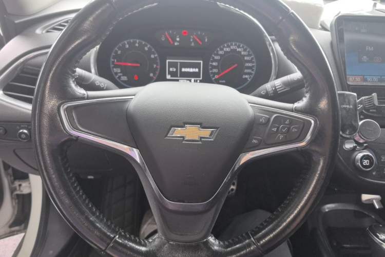 Used Chevrolet Malibu XL 2016 1.5T Dual-Clutch Ruichi Edition Steering Wheel