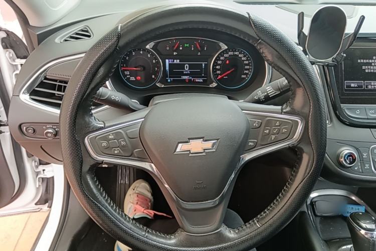 Used Chevrolet Malibu XL 2016 1.5T Dual-Clutch Ruibao Edition Steering Wheel