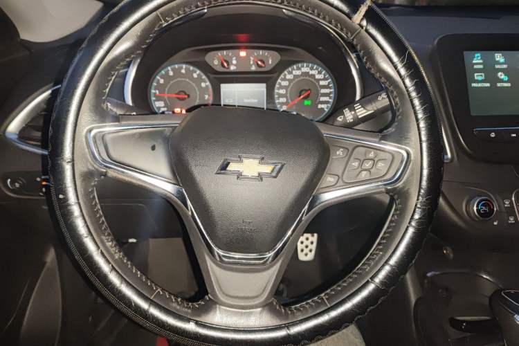 Used Chevrolet Malibu XL 2016 1.5T Dual-Clutch Ruichi Edition Steering Wheel