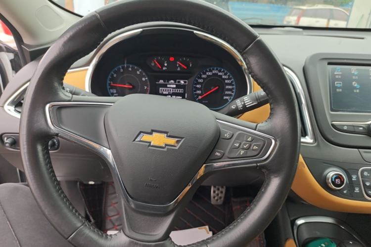 Used Chevrolet Malibu XL 2016 1.5T Dual-Clutch Ruichi Edition Steering Wheel