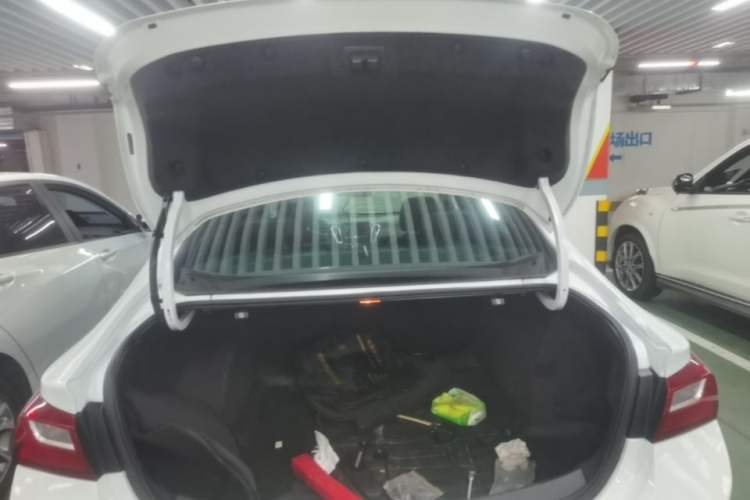 Used Chevrolet Malibu XL 2016 1.5T Dual-Clutch Ruichi Edition Trunk