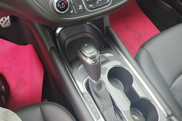 Used Chevrolet Malibu XL 2016 2.5L Automatic RuiShang Version Gear Lever